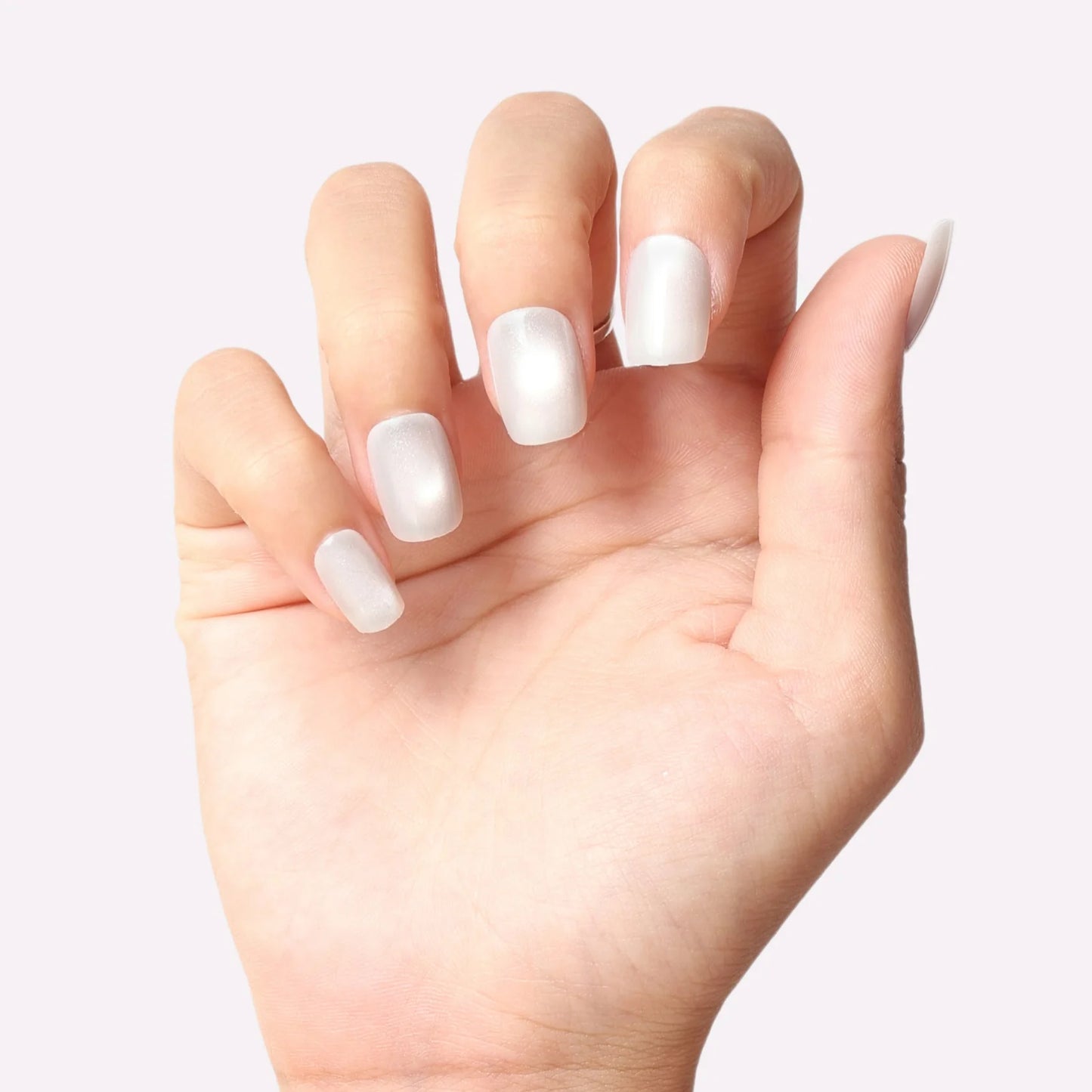 flutterhabit Casual But Make It Chic Press on Nails