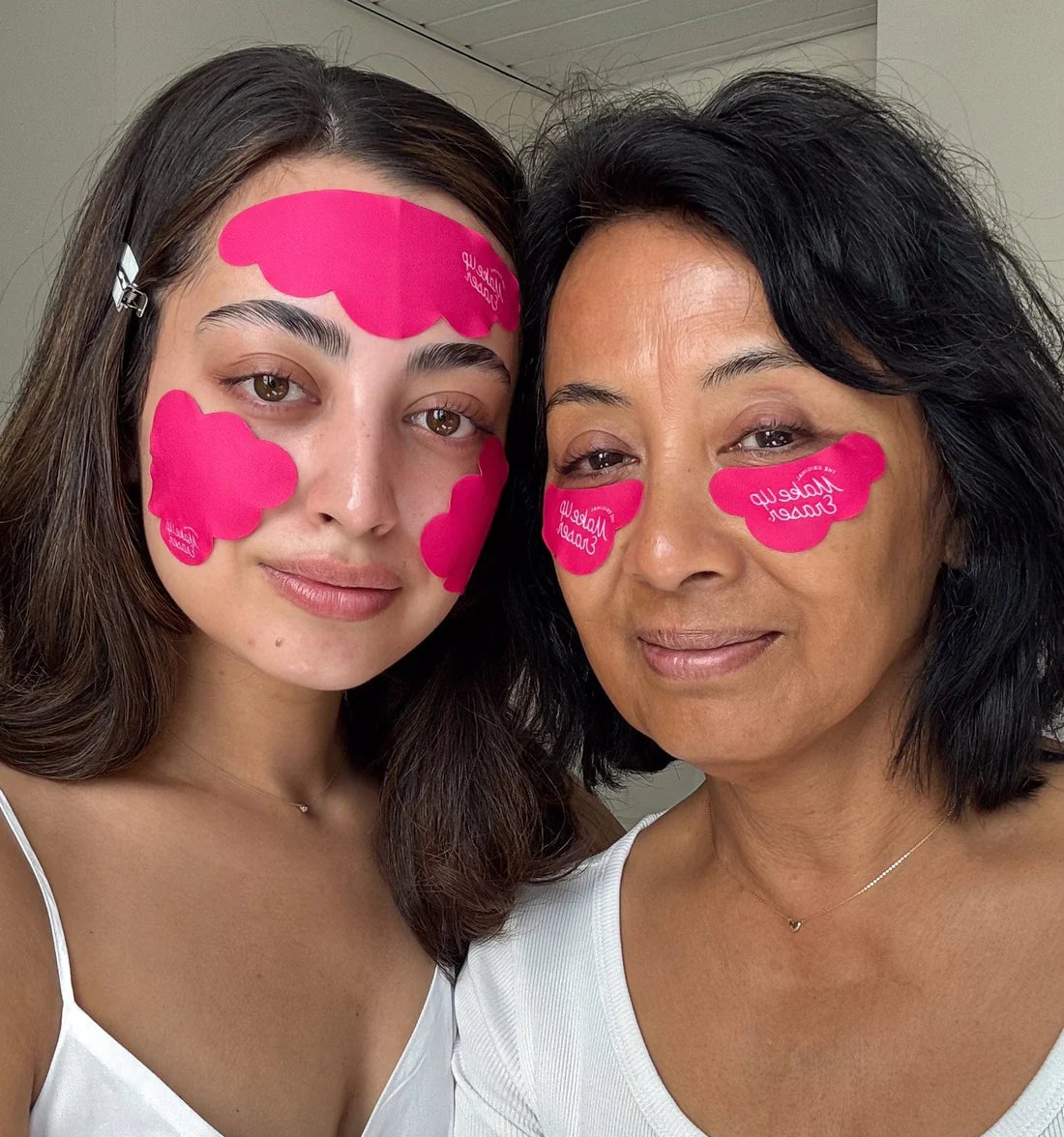 The Original MakeUp Eraser Cooling Clouds® Patches